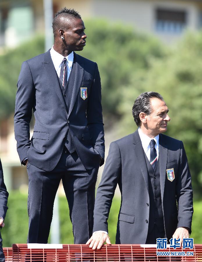 Imágenes de selección italiana para Mundial 2014