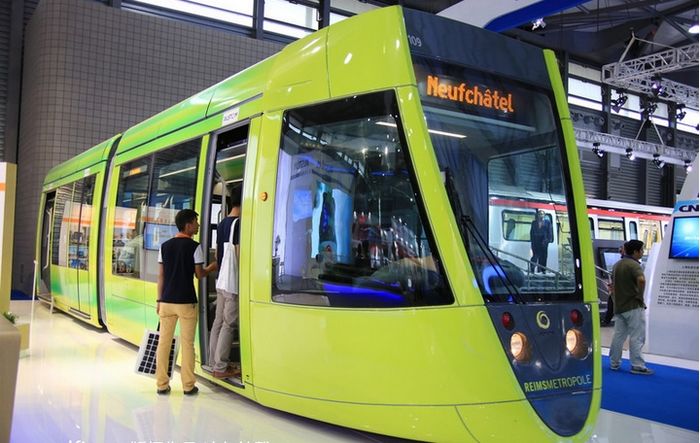 Trenes increíbles en exhibición en Shanghai