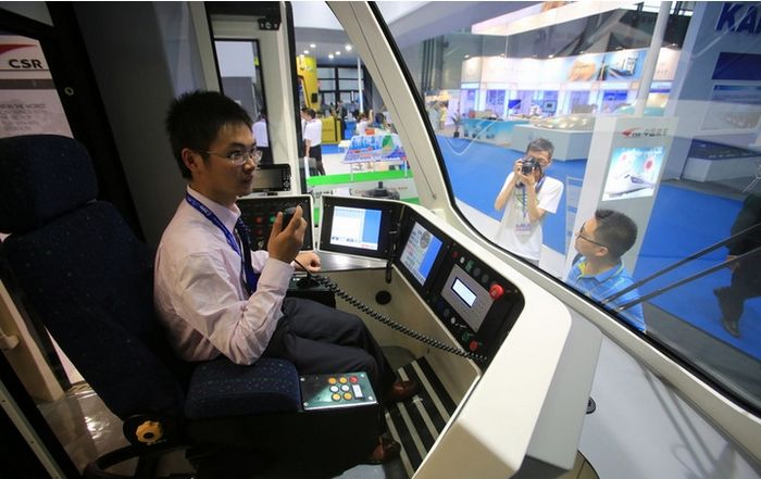 Trenes increíbles en exhibición en Shanghai