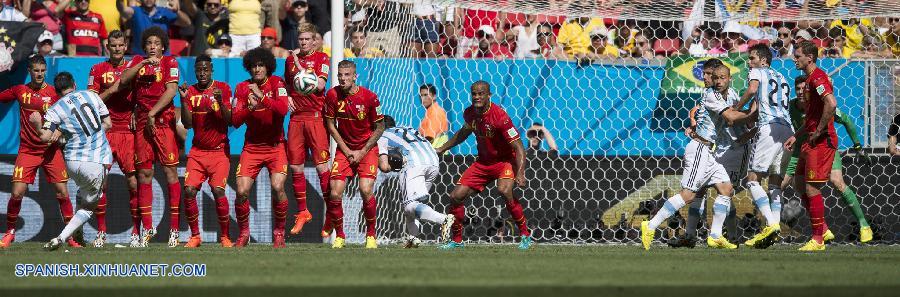 MUNDIAL 2014: Un gol de Higuaín coloca a Argentina en semifinales 