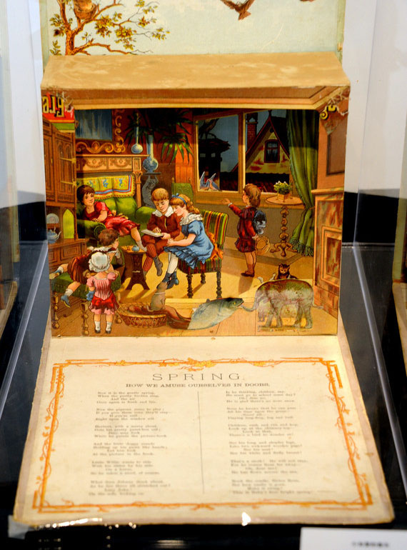 Shanghai expone libros tridimensionales