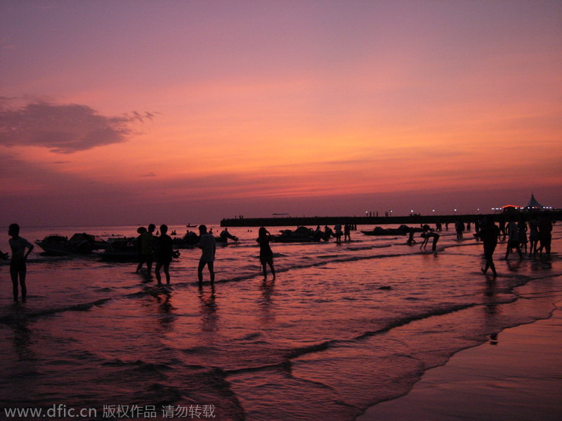 La Playa de Plata en la ciudad de Beihai, región autónoma de Guangxi Zhuang. [Foto: IC] 