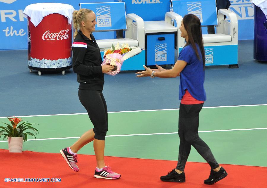 Hubei: Ceremonia de despedida para Li Na por su retiro del deporte en Wuhan