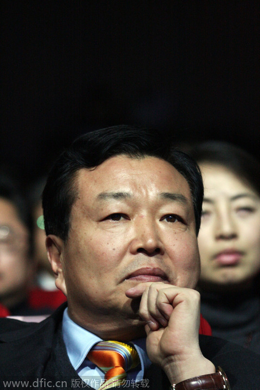 8. Yan BinEmpresa: Reignwood GroupActivos: 60.000 millones de yuanes 