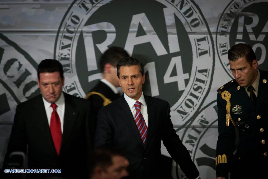 Presidente mexicano afirma que culpables de desaparición de estudiantes serán castigados