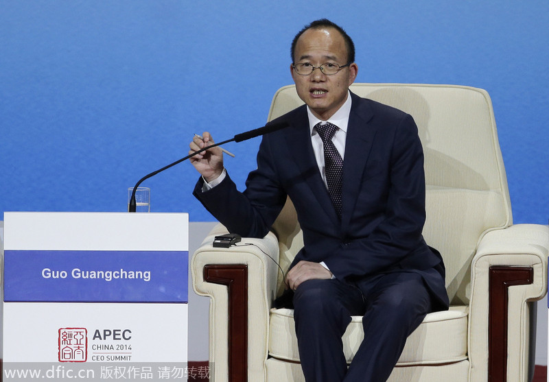 Guo Guangchang, presidente del Grupo Fosun, interviene en una "tormenta de ideas" sobre las tendencias del futuro. Este encuentro de Directores Ejecutivos, conocido como CEO Summit 2014, se celebró dentro del Foro de Cooperación Económico Asia-Pacífico (APEC) en Pekín, China. [Foto/Xinhua]