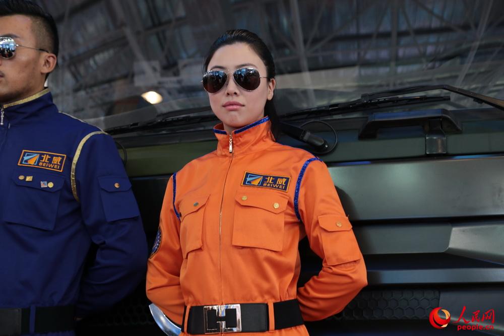 Chicas guapas en la Expo del Aire China 2014 (15)