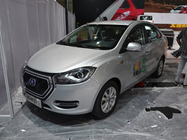 La Exhibición Internacional de Automóviles de Guangzhou se inaugura con 56 nuevos automóviles 