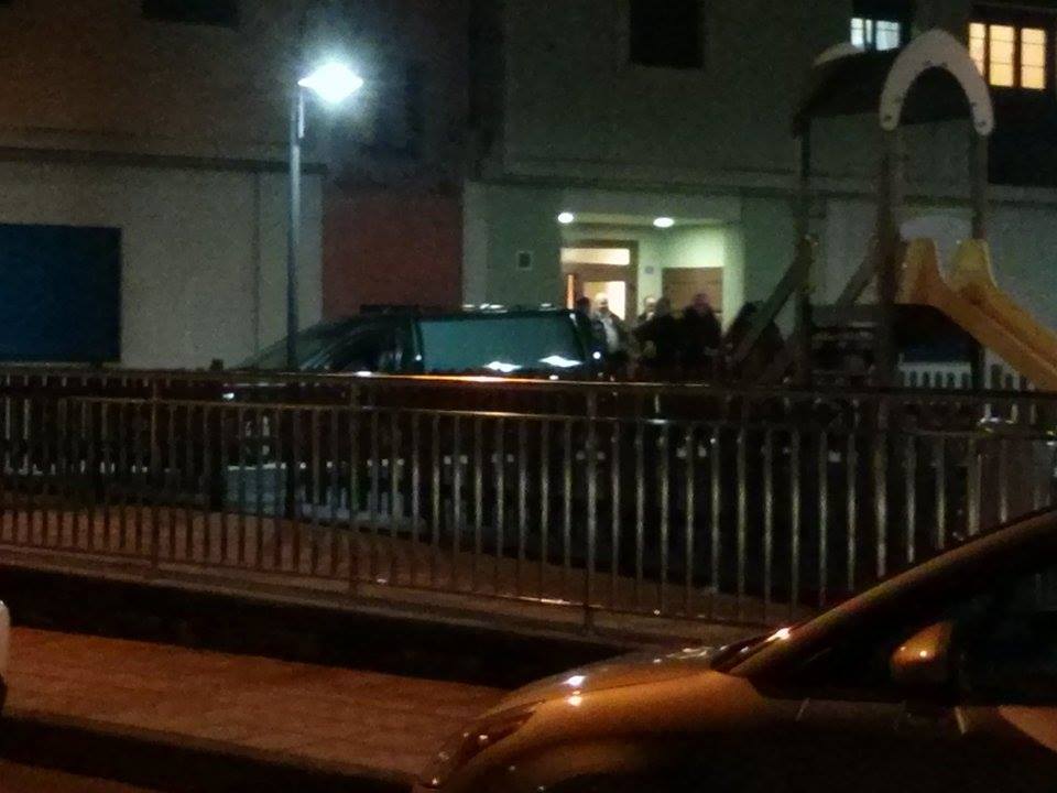 Mata a sus dos hijas de 7 y 9 a?os en San Juan de la Arena y luego se suicida