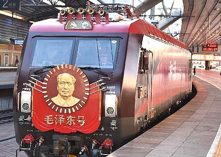 Locomotora "Mao Zedong" está lista para aniversario