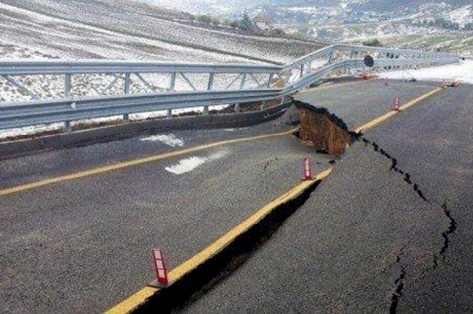 Quiebra un viaducto recién inaugurado en Italia