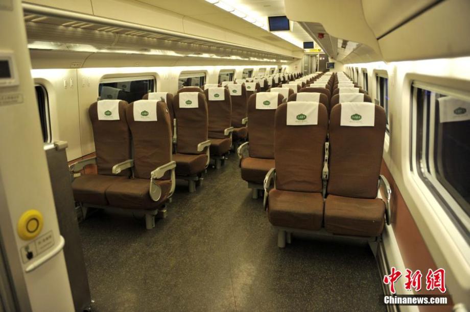 El nuevo tren bala Pekín-Yanjiao se queda sin pasajeros