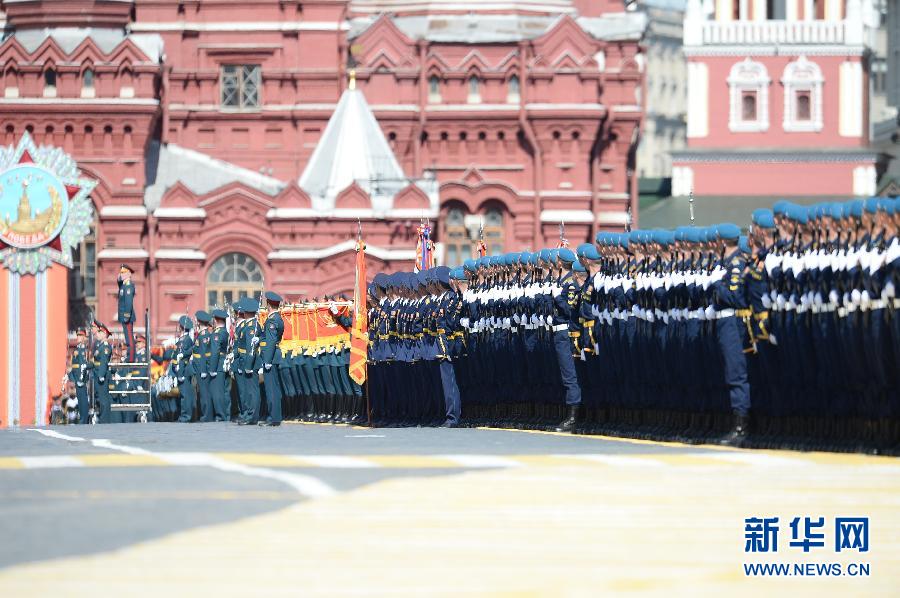 El desfile en la Plaza Roja, una muestra de la fuerza rusa frente a la presión europea