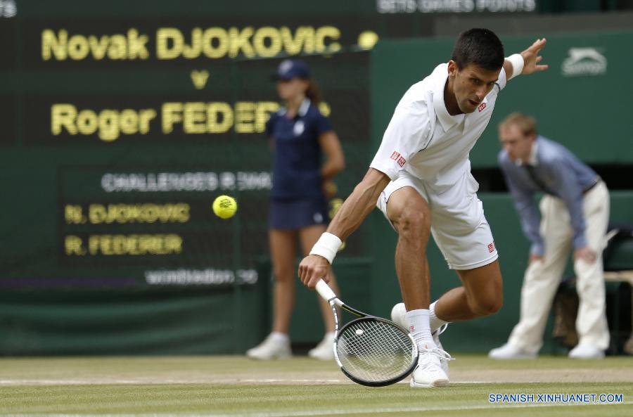 Tenis: Novak Djokovic gana final de Wimbledon a Roger Federer