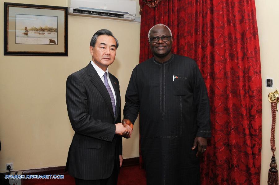 China promete apoyo a recuperación post ébola en Sierra Leona