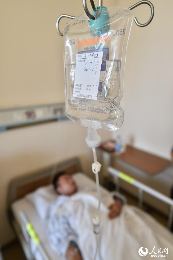 Varios bomberos heridos tras las explosiones de Tianjin: “solo queríamos apagar el fuego”