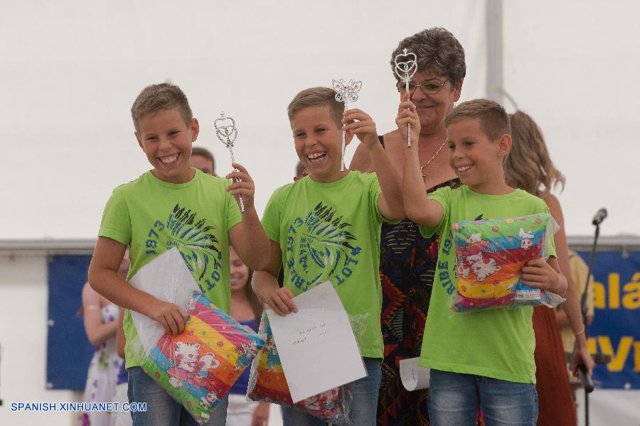 Hungría: Festival nacional de gemelos en Ercsi