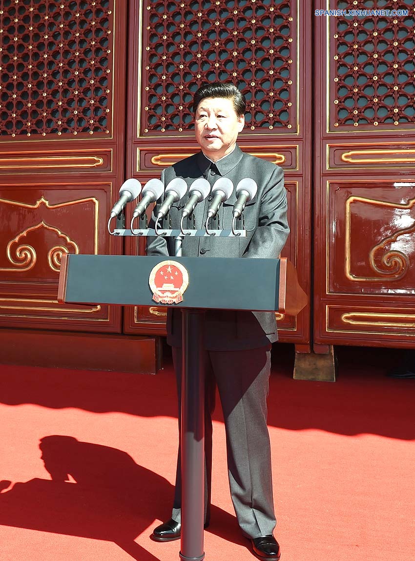 Presidente Xi declara que China procederá a desarme de 300 mil efectivos