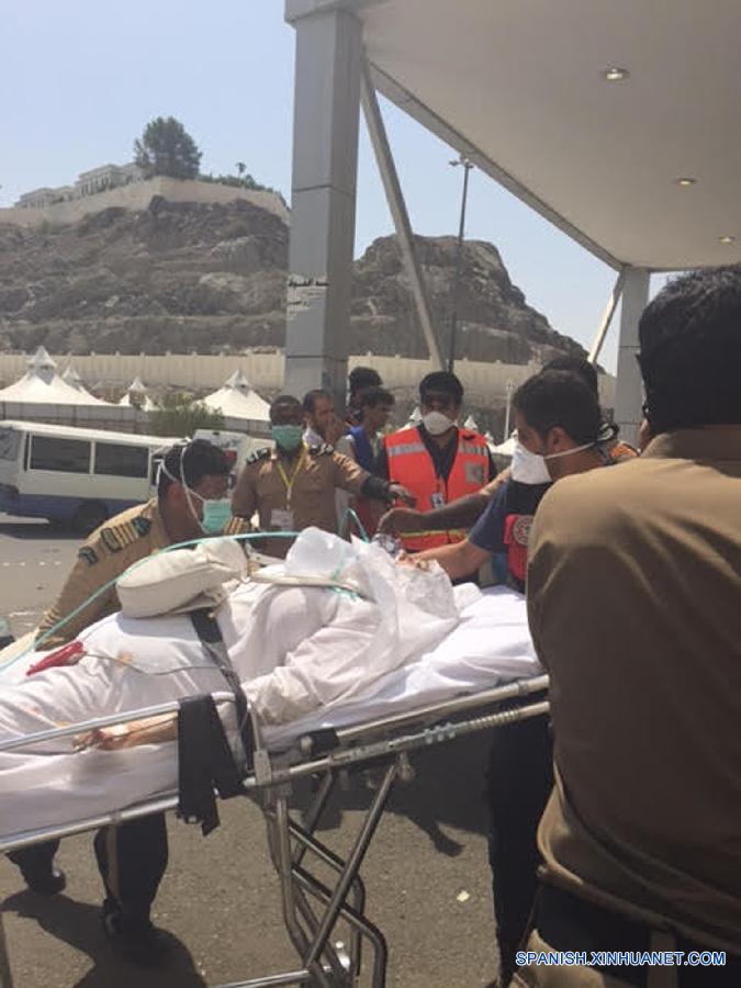 Suman 717 muertos y 805 heridos por estampida en La Meca