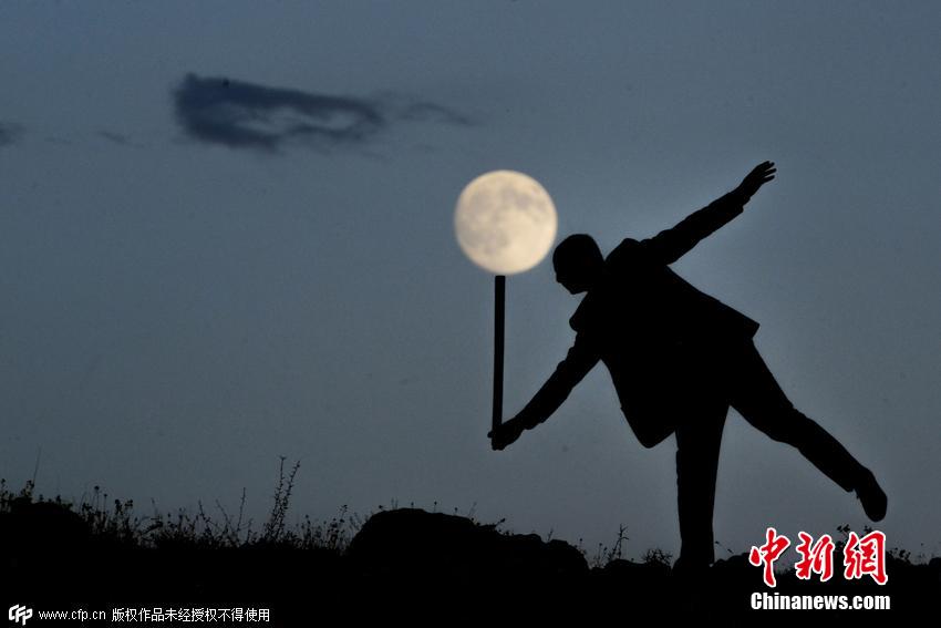 La luna en ojos de los fotógrafos 5