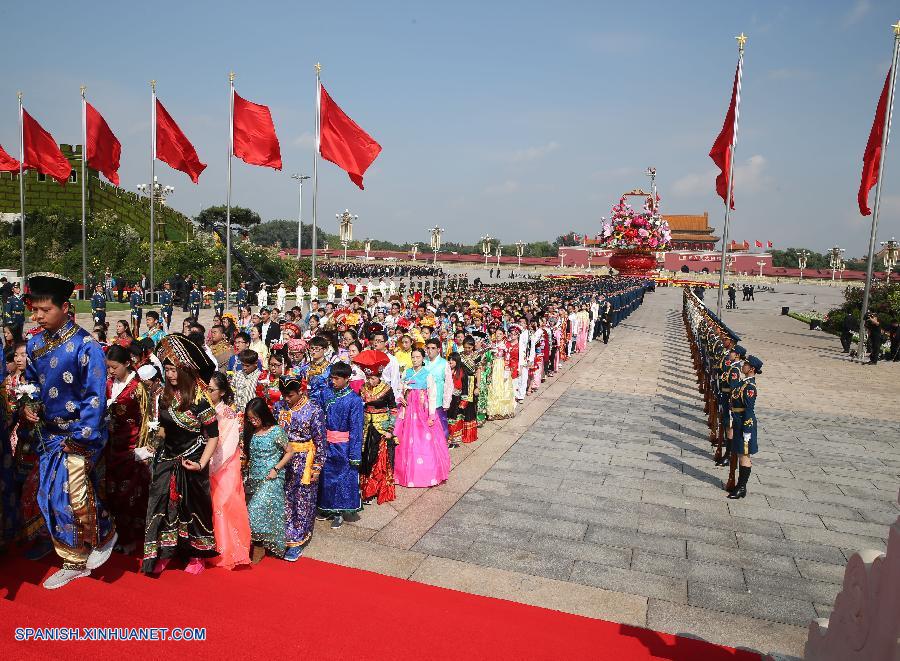 China conmemora Día de los Mártires en Plaza de Tian'anmen