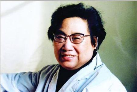 Foto de la experta en herbolaria Tu Youyou 3