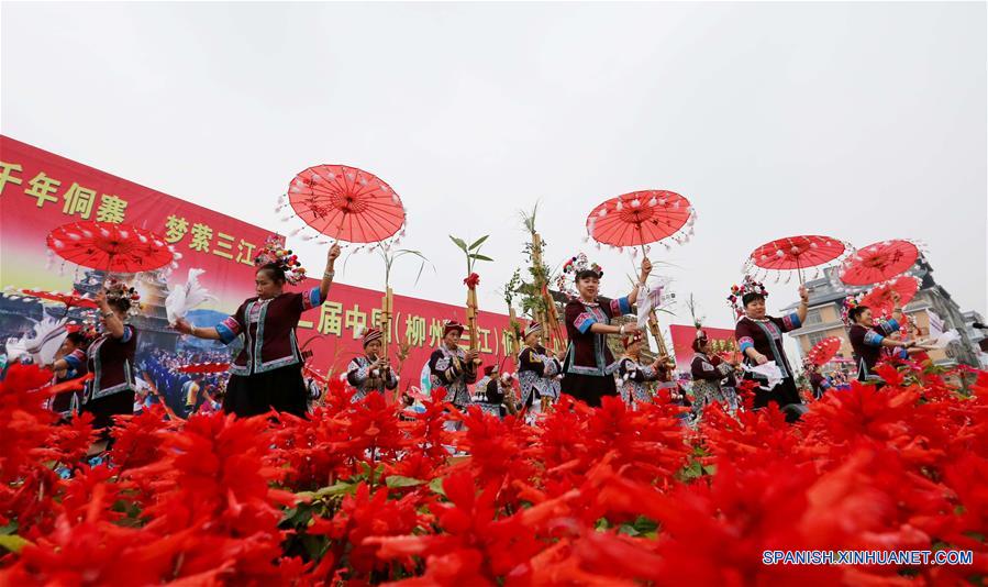 Celebran festival Duoye en Guangxi