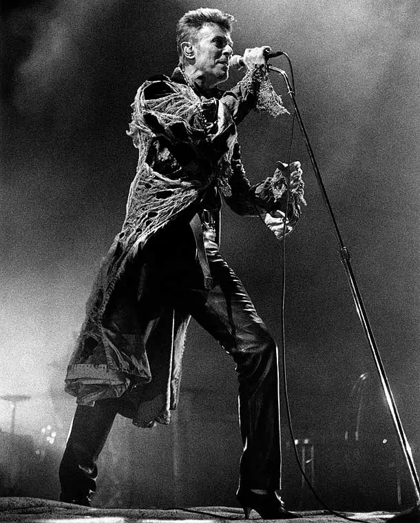 Muere leyenda pop británica David Bowie a los 69 a?os de edad