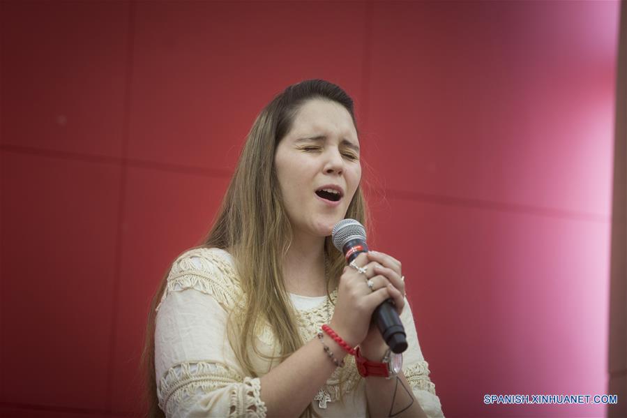 Embajada china ante Argentina acoge con éxito primer concurso Canta Chino