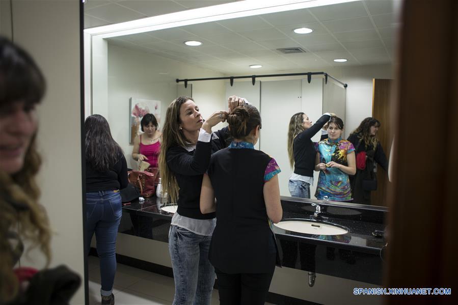 Embajada china ante Argentina acoge con éxito primer concurso Canta Chino