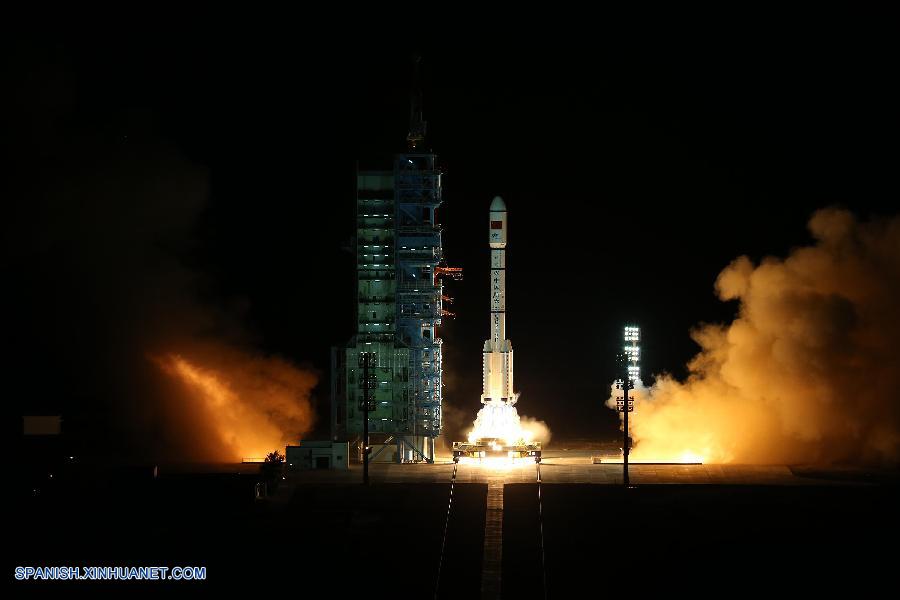 China lanza al espacio a laboratorio Tiangong-2