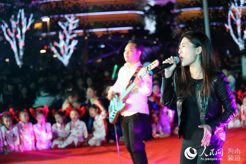 Pueblo en Línea convoca una excursión de 100 mil internautas en 40 ciudades para celebrar el A?o Nuevo y su XX aniversario------la ciudad de Haikou, en la provincia de Hainan