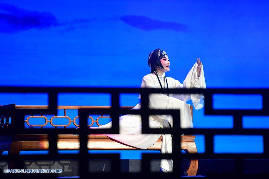 El clásico del teatro chino "El Pabellón de las Peonías", ahora en espa?ol