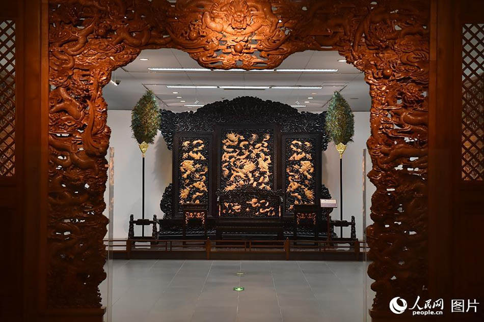 Un grandioso museo en Beijing rinde homenaje al sándalo rojo