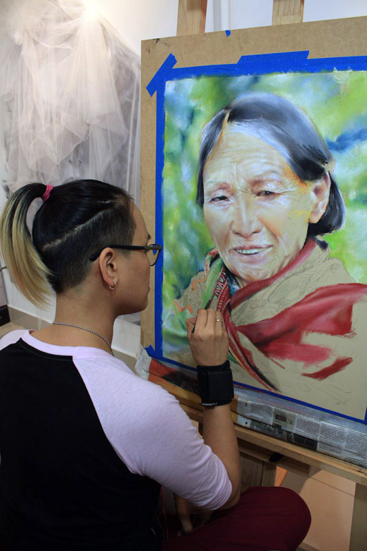 La artista costaricense Man Yu.  (Foto: proporcionada)