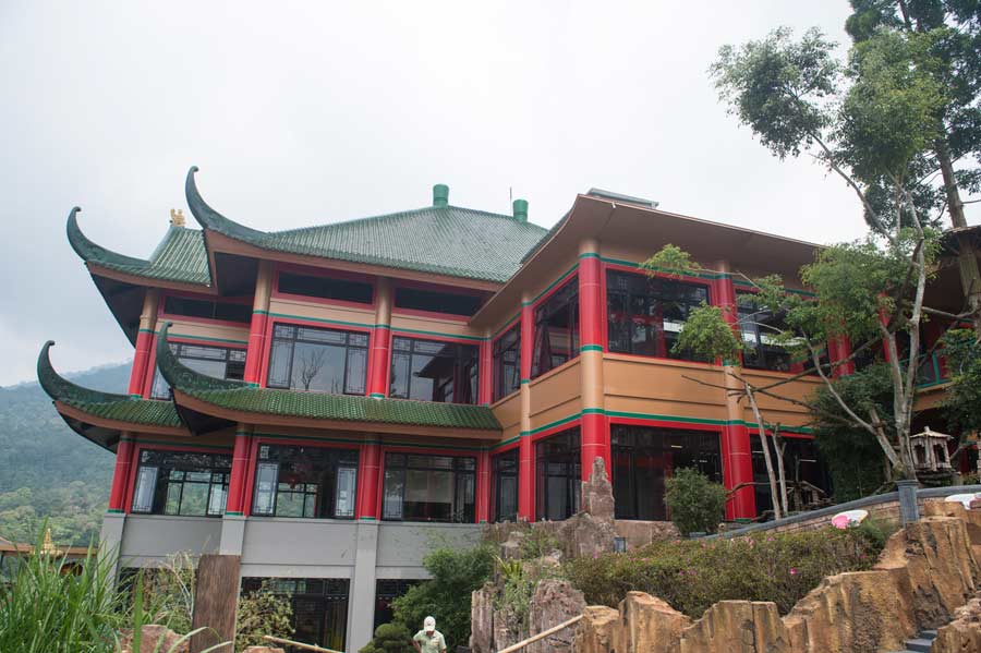 Pandas gigantes chinos listos para aparecer en público en Indonesia