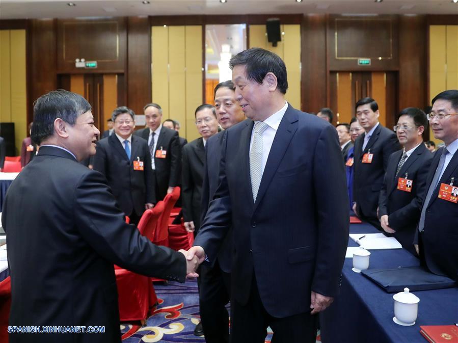 (Dos sesiones) Líderes chinos subrayan liderazgo de Partido en deliberaciones con asesores políticos