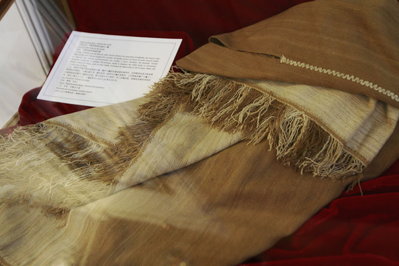 La memoria viva textil de Argentina esplende en Beijing