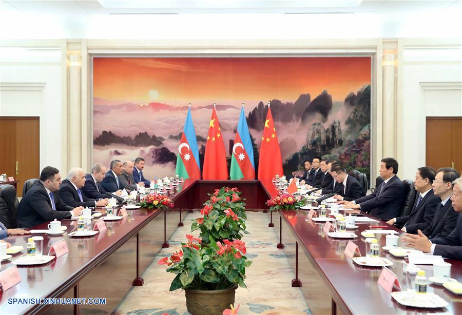 China y Azerbaiyán desean cooperación parlamentaria más estrecha