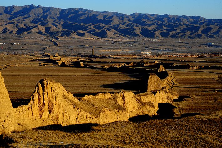 Reliquias de la Muralla de Datong. [Foto: Li Yi y Han Jianjun]