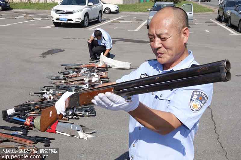 146 ciudades chinas destruyen armas de fuego y explosivos ilegales 
