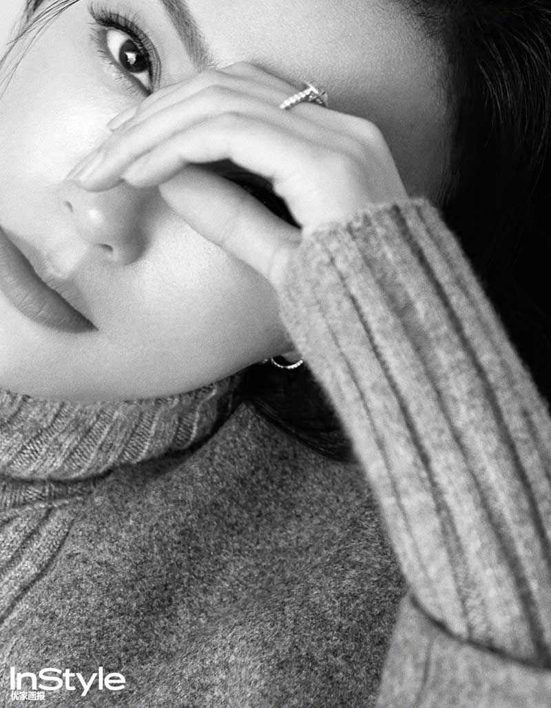 La actriz Qin Lan posa para una revista de moda