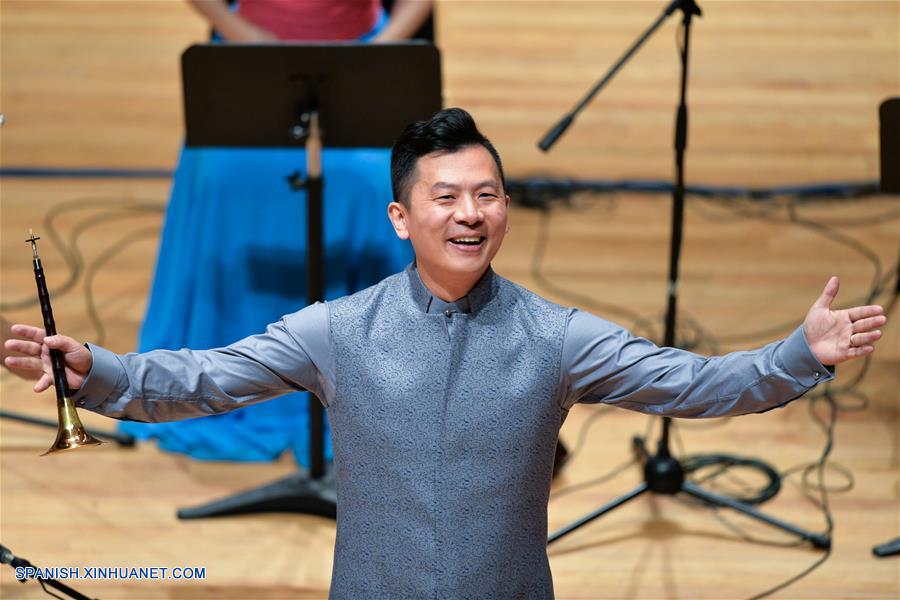 Orquesta Tradicional de Shanghai deleita al público mexicano con un recital de música tradicional china