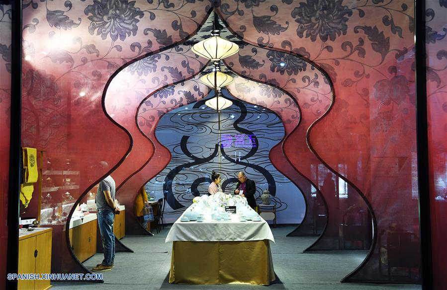 Feria internacional de cerámica inaugurada en capital china de la porcelana