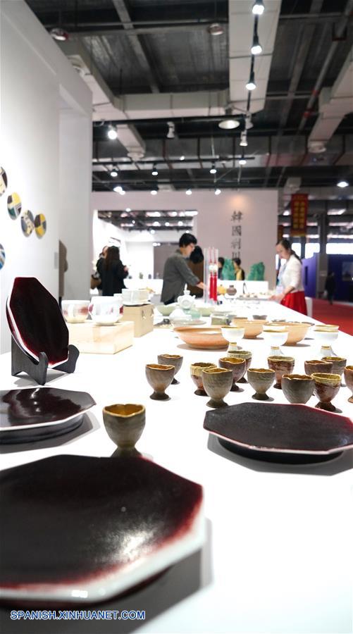 Feria internacional de cerámica inaugurada en capital china de la porcelana