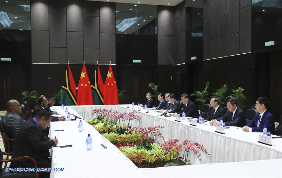 Xi se reúne con líderes de países insulares del Pacífico para impulsar cooperación de Franja y Ruta