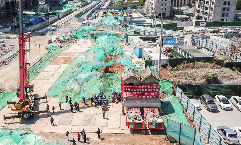 Trasladan cada piedra del antiguo Templo de Sansheng