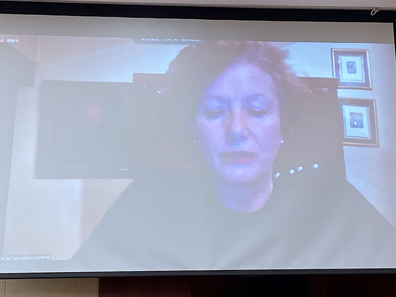 Dra. Josette Altmann Borbón, secretaria general de la FLACSO, dio un discurso. (Foto: Wu Sixuan)