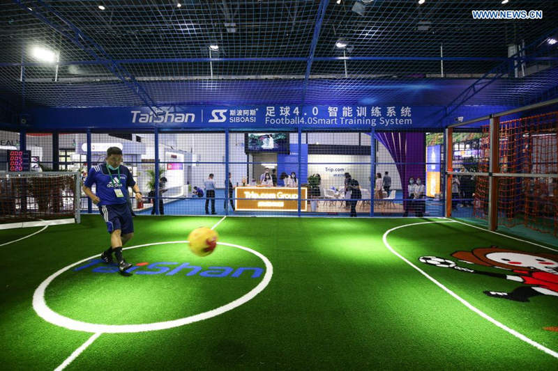 Exposición Internacional de Consumo de China debuta como referente mundial