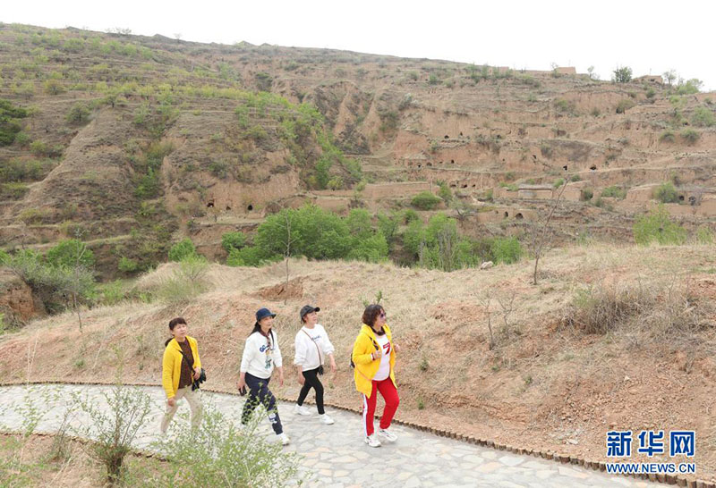 Las pintorescas cuevas de Huai′an en Hebei